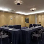 إن إتش بونتيفيشيو 4*