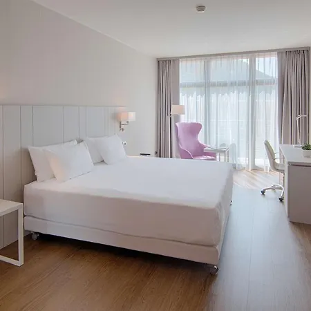 Nh Pontevecchio Hotel 4*
