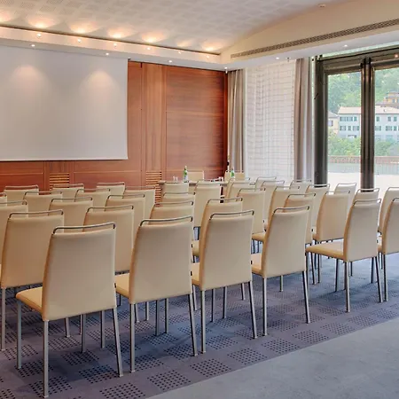 Nh Pontevecchio מלון