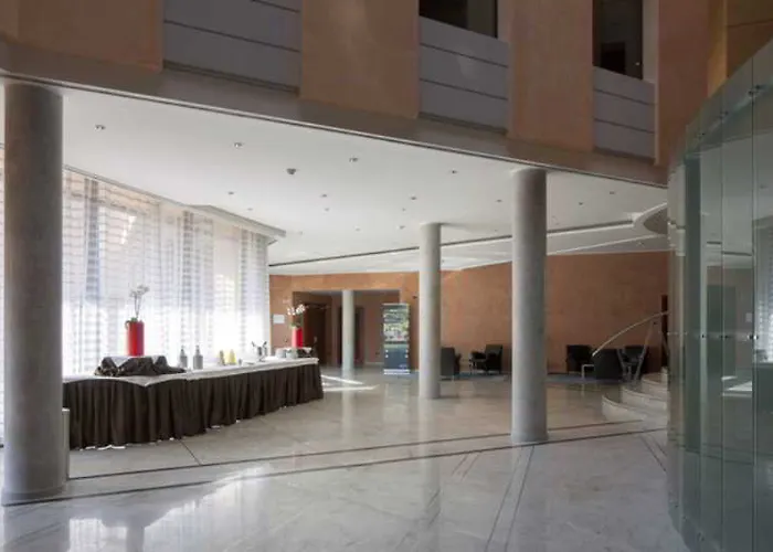 Ξενοδοχείο Nh Pontevecchio 4*