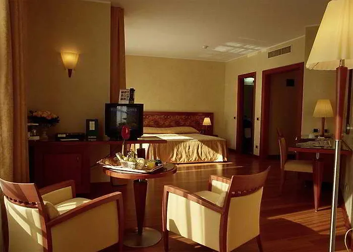 Ξενοδοχείο Nh Pontevecchio Lecco