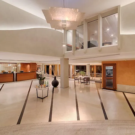 Hotel Nh Pontevecchio 4*