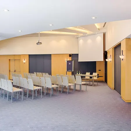 Hotel Nh Pontevecchio 4*